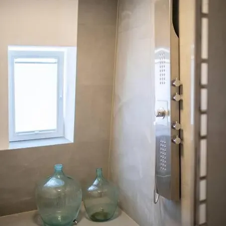 شقة Uber Den Dachern Der Innenstadt Ravensburgs