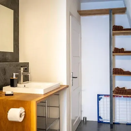 Uber Den Dachern Der Innenstadt Ravensburgs شقة